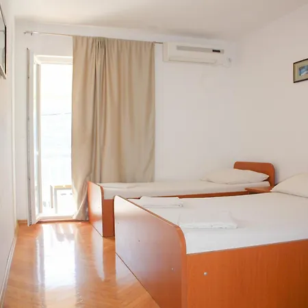 Maison d'hôtes And Mato Neum